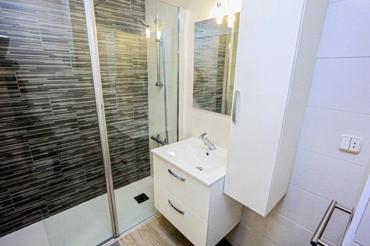 Grekus Litoral - Only Families * Cambrils